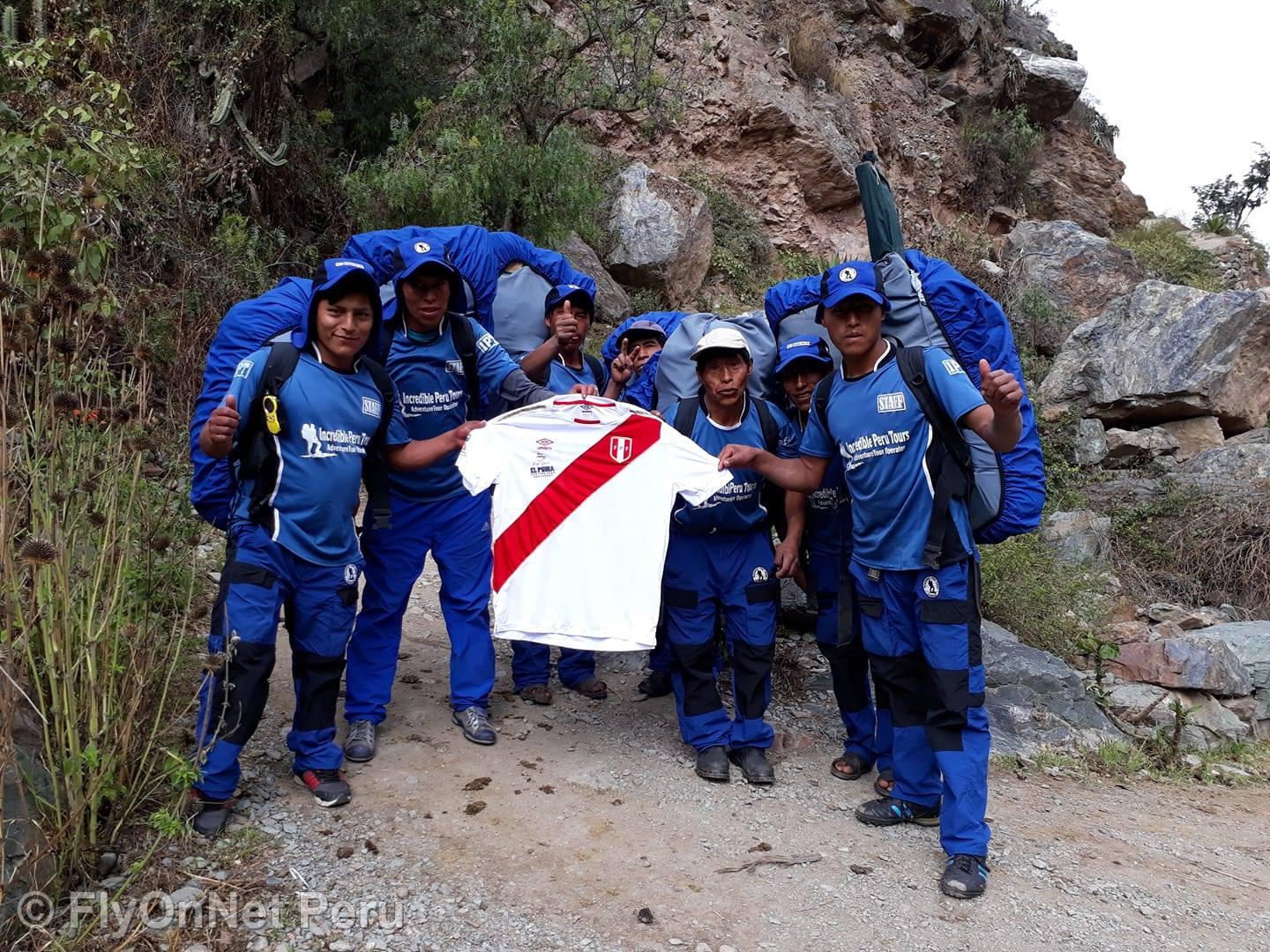 Photo Album: Our team supporting our team , Inca Trail